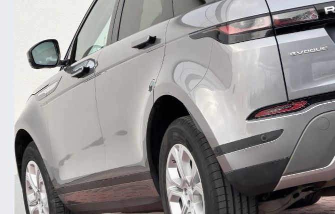 Land Rover Range Rover Evoque • 2021 • 46,221 km 5
