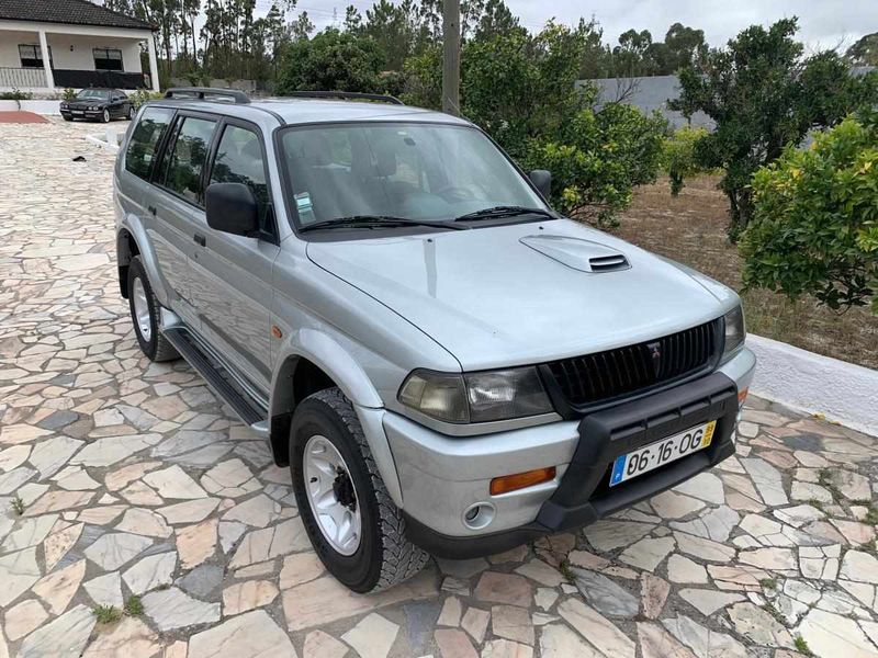Mitsubishi Pajero • 1999 • 213,000 km 1