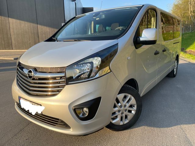 Opel Vivaro • 2017 • 60,000 km 1