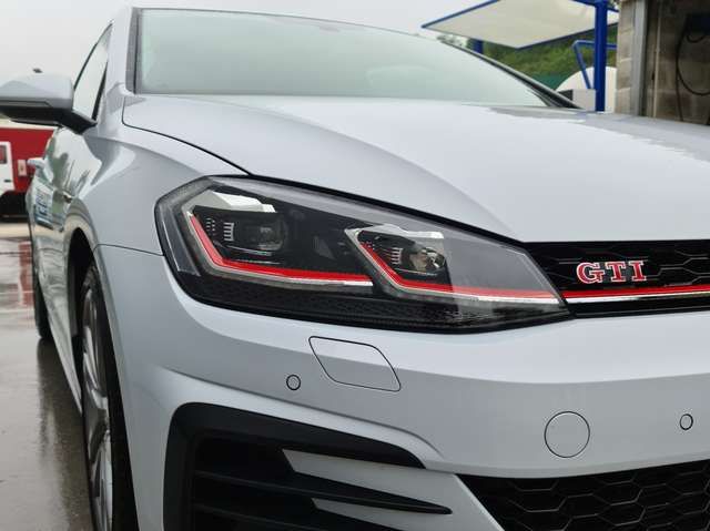 Volkswagen Golf • 2018 • 78,000 km 5