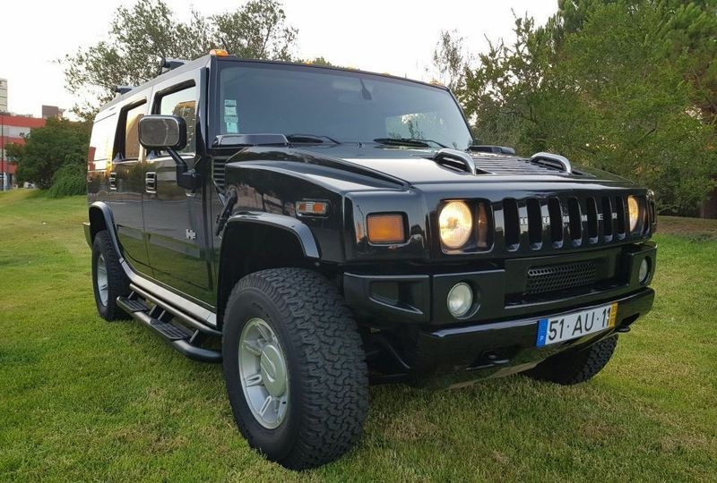 Hummer H2 • 2003 • 140,000 km 1