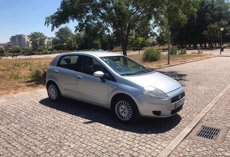 Fiat Grande Punto • 2006 • 250,000 km 2