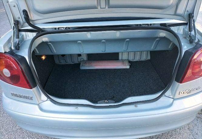 Renault Mégane • 2002 • 249,999 km 3