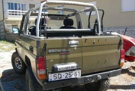 Toyota Land Cruiser • 1991 • 150,000 km 2