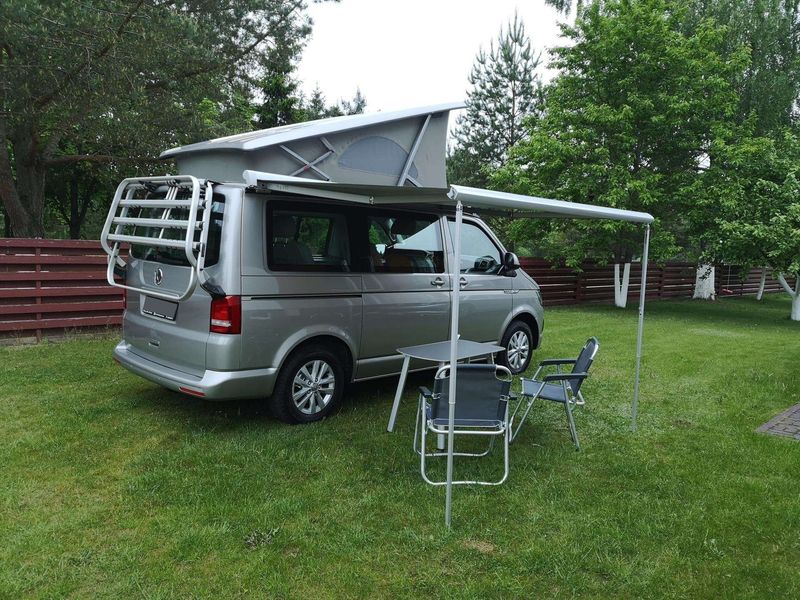 Volkswagen California • 2015 • 110,000 km 2