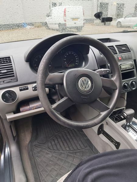 Volkswagen Polo • 2003 • 265,000 km 2