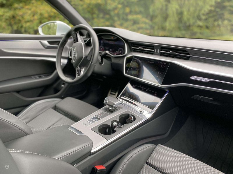 Audi A6 • 2018 • 96,500 km 5