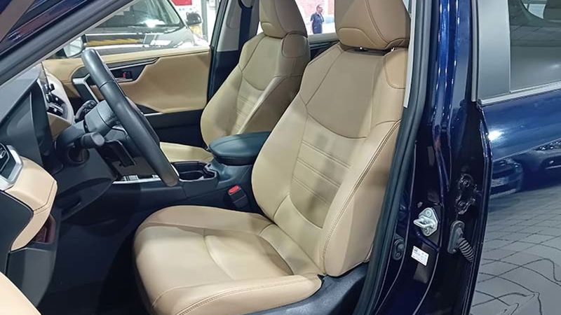 Toyota RAV4 Hybrid • 2020 • 10,501 km 15