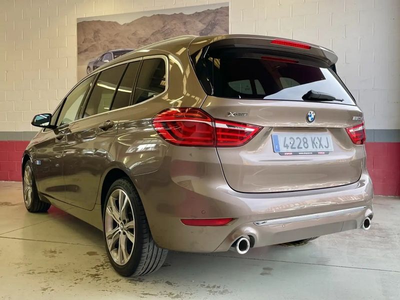 BMW 2 Series • 2019 • 90,000 km 5