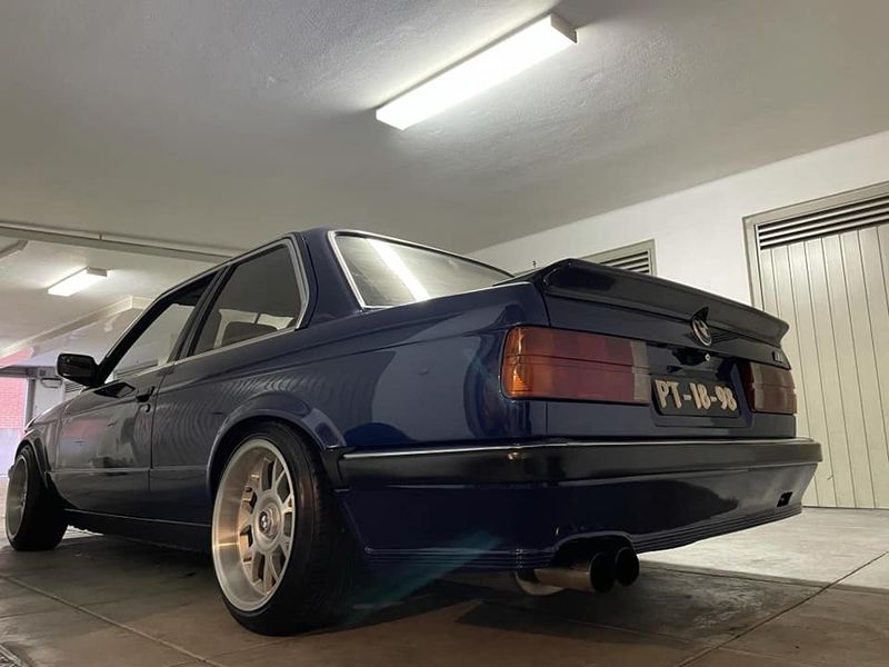 BMW 316i • 1986 • 188 km 8
