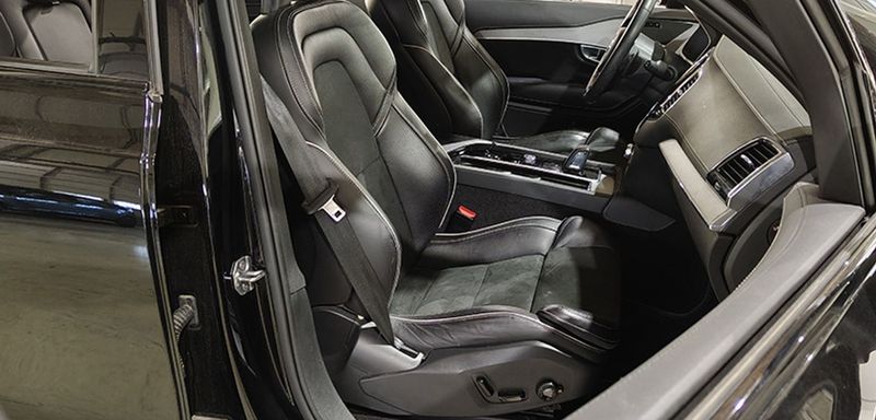 Volvo XC90 • 2019 • 43,857 km 11