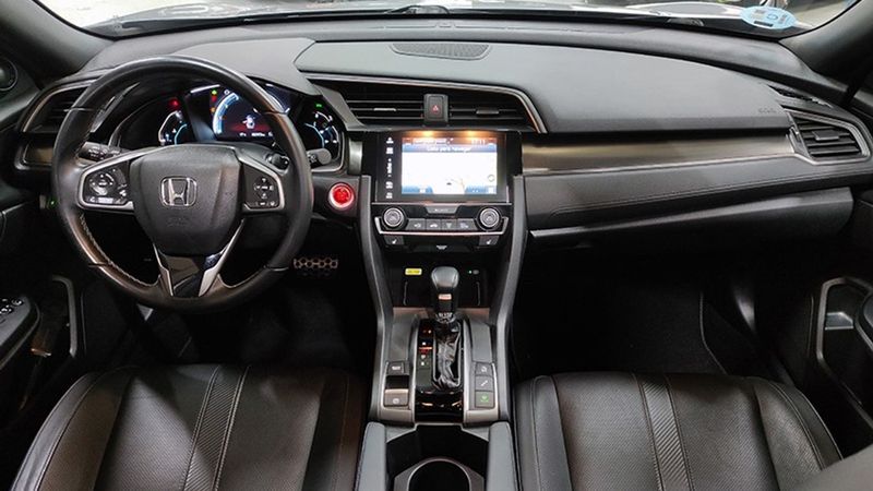 Honda Civic • 2019 • 23,523 km 6