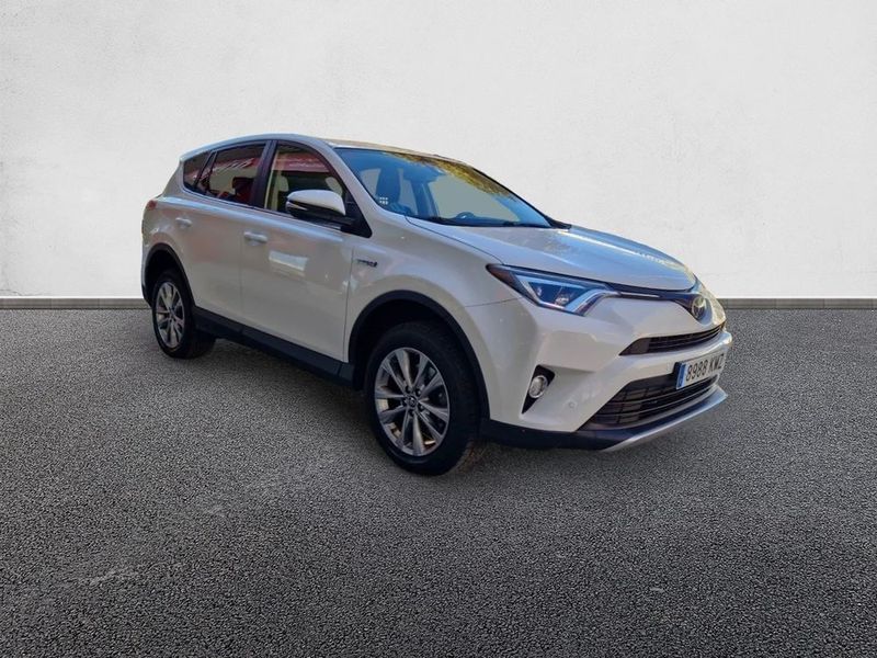 Toyota RAV4 • 2018 • 96,000 km 4