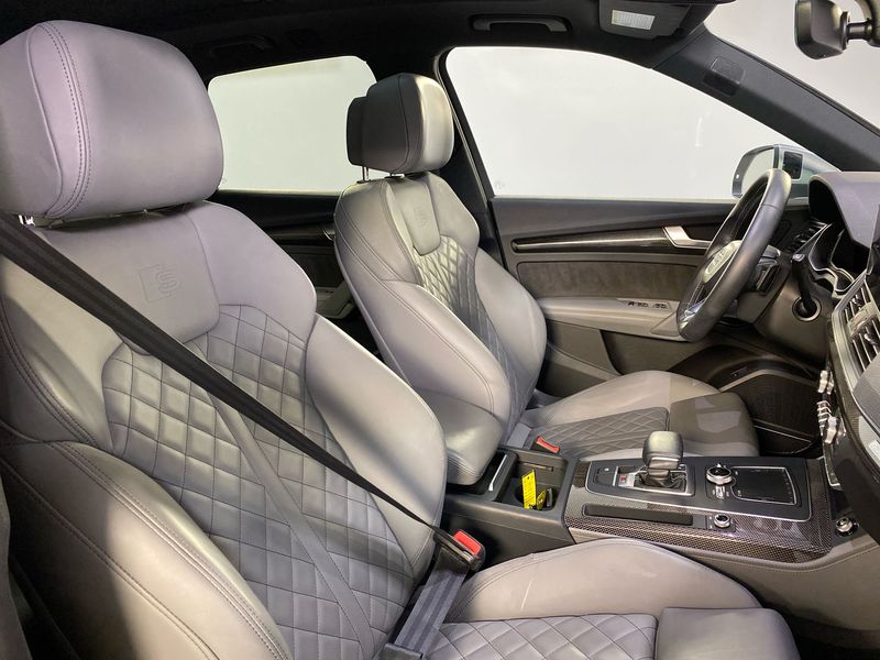 Audi SQ5 • 2018 • 12,063 km 12