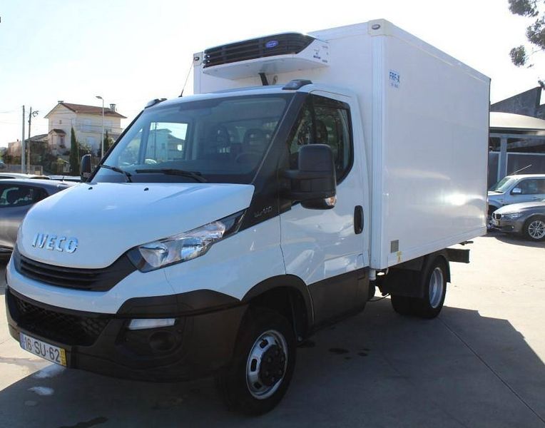 Isuzu Trooper • 2017 • 49,000 km 3