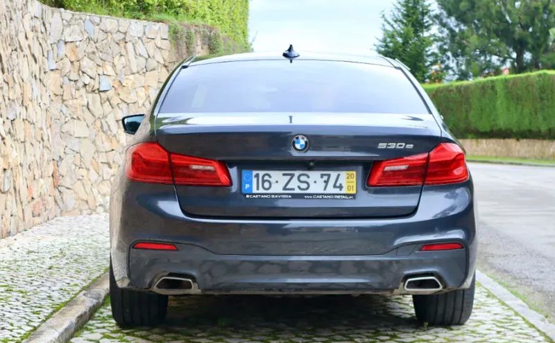 BMW 5 Series • 2020 • 27,064 km 2