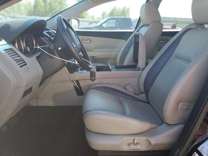 Mazda CX-9 • 2010 • 10,000 mi 5