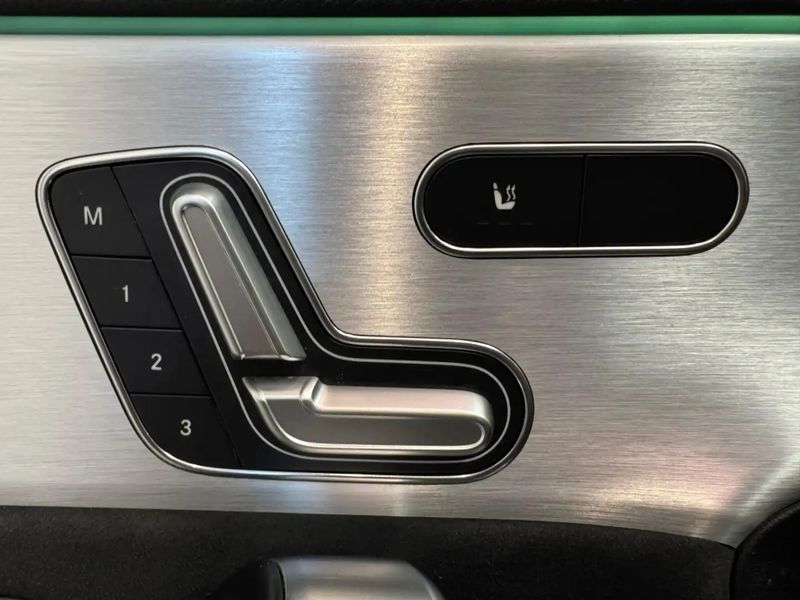 Mercedes-Benz CLA-Class • 2021 • 89,000 km 8