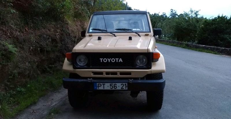 Toyota GT86 • 1986 • 249,999 km 5