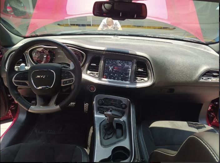 Dodge Challenger • 2019 • 70,000 km 8