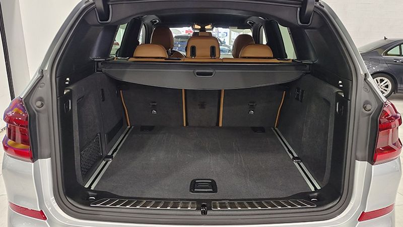 BMW X3 • 2021 • 39,997 km 13