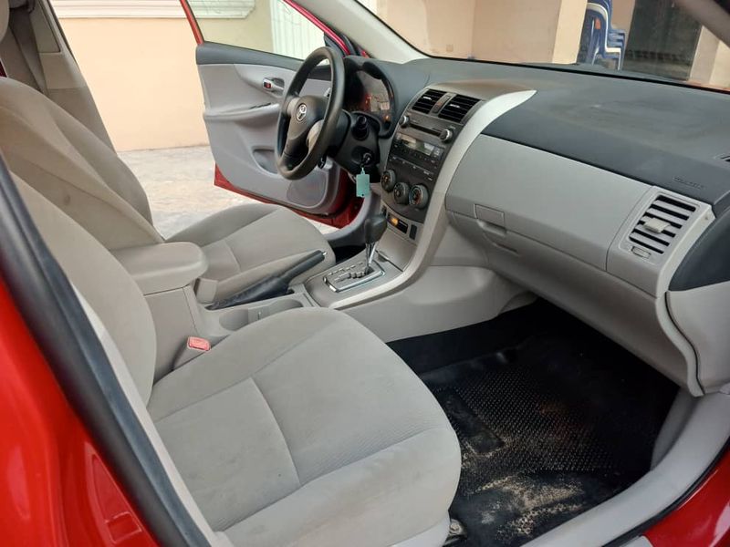 Toyota Corolla • 2011 • 32 km 2