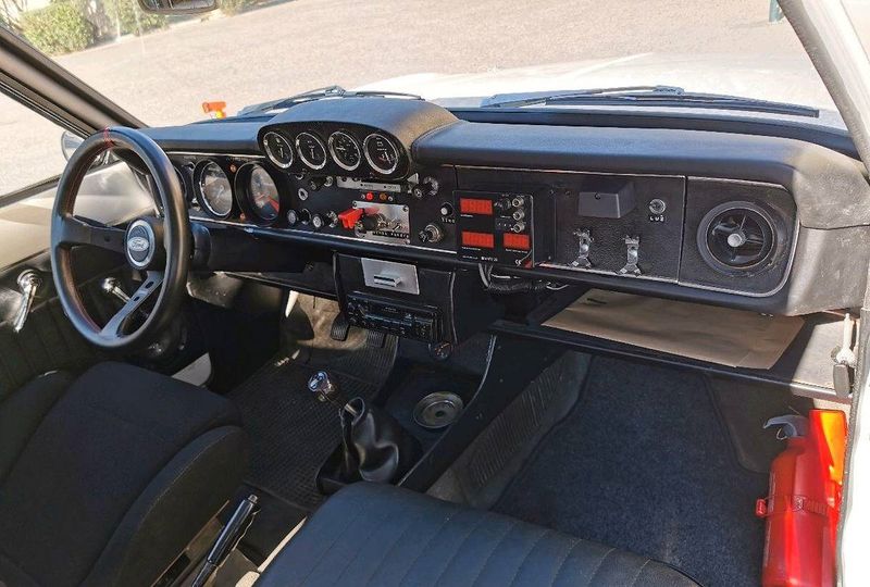 Ford Cortina • 1980 • 70,000 km 5