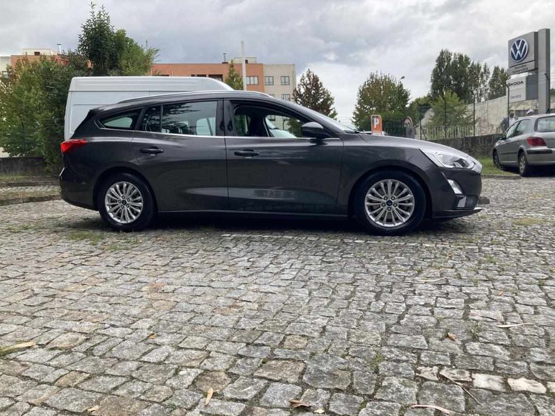 Ford Focus • 2018 • 121,000 km 2