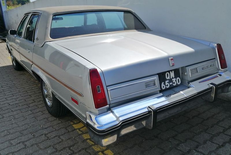 Oldsmobile Regency • 1968 • 5,000 km 3