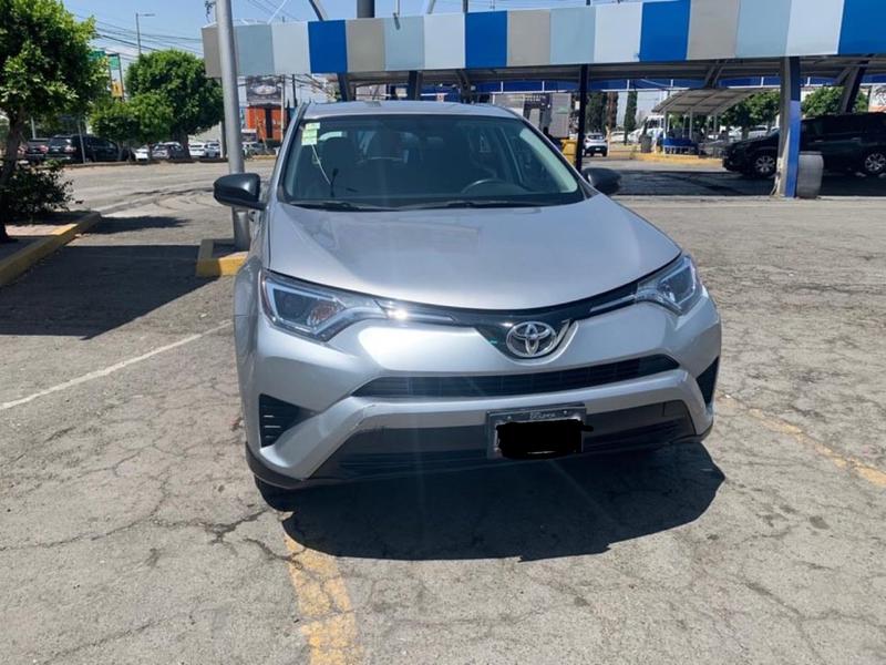 Toyota RAV4 • 2016 • 130,000 km 4
