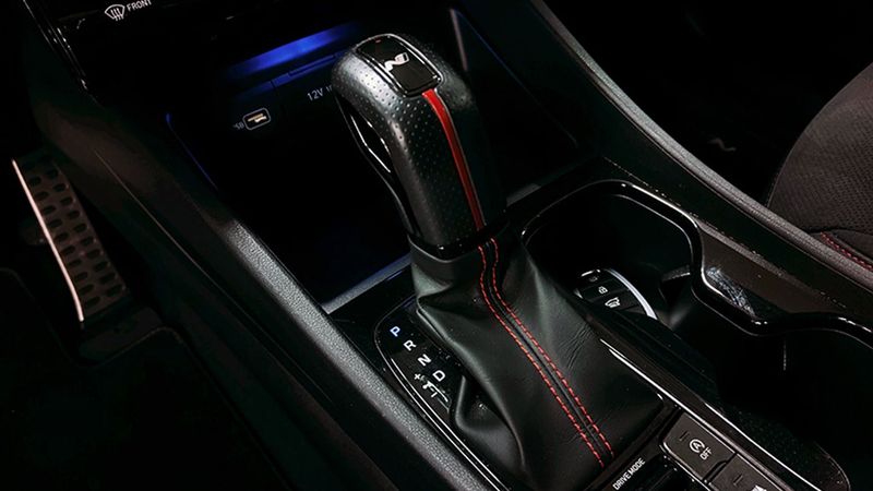 Hyundai Tucson • 2022 • 42,276 km 8