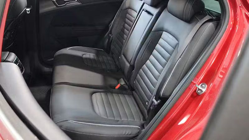 Kia Sportage • 2024 • 425 km 16