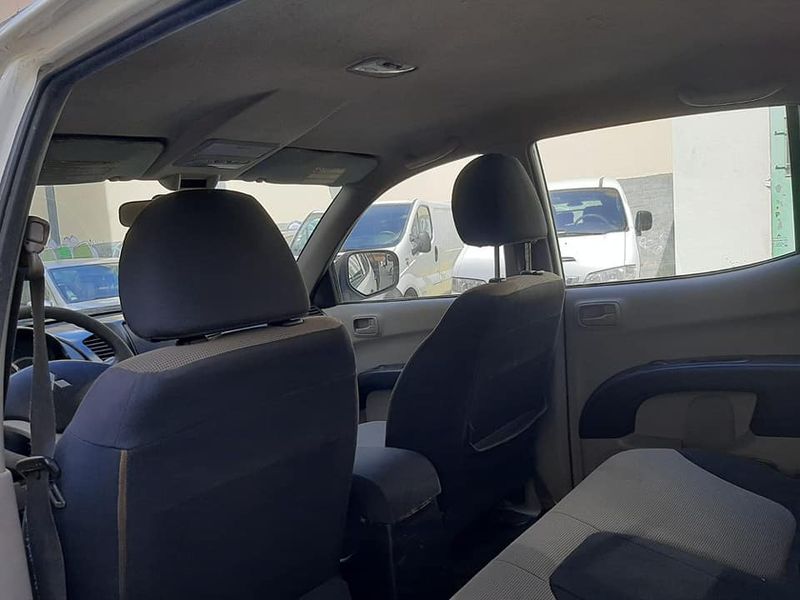 Mitsubishi L200 • 2010 • 7,700 km 10