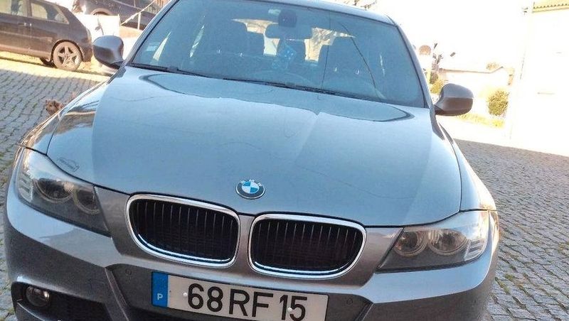 BMW 328i • 2009 • 20,000 km 1