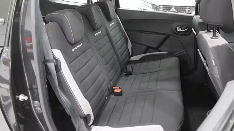 Dacia Lodgy • 2022 • 54,062 km 12