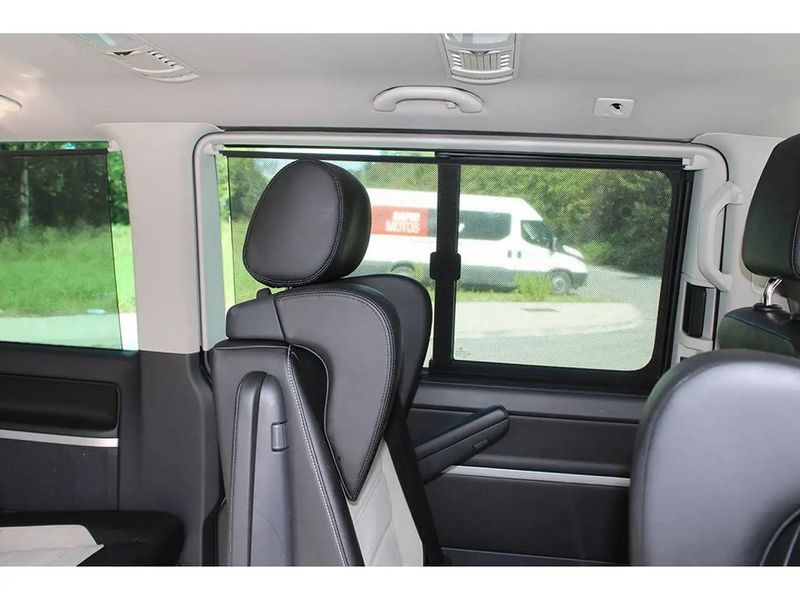 Volkswagen Multivan • 2018 • 71,432 km 10