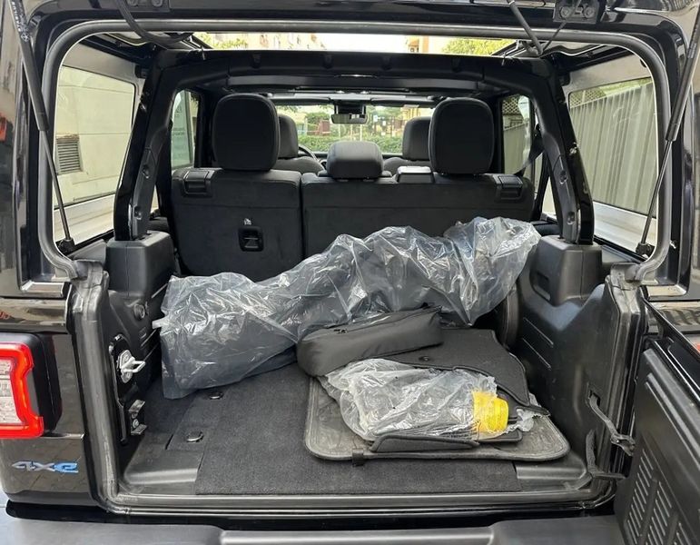 Jeep Wrangler • 2022 • 52,100 km 4