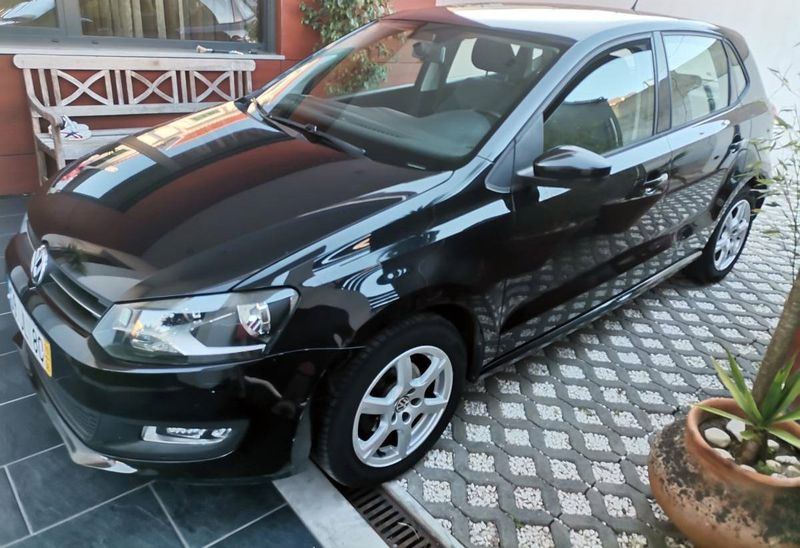Volkswagen Polo • 2010 • 199,999 km 3
