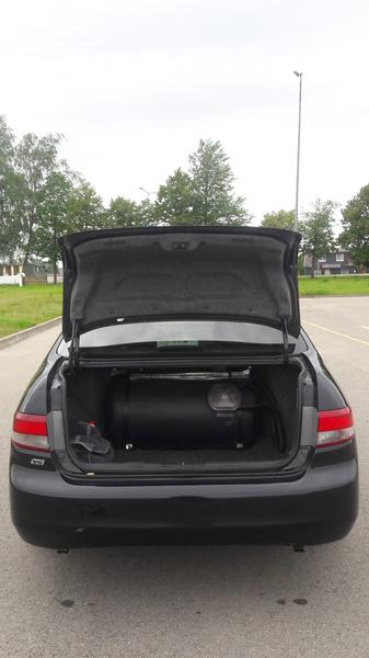 Honda Accord • 2004 • 155,000 km 2