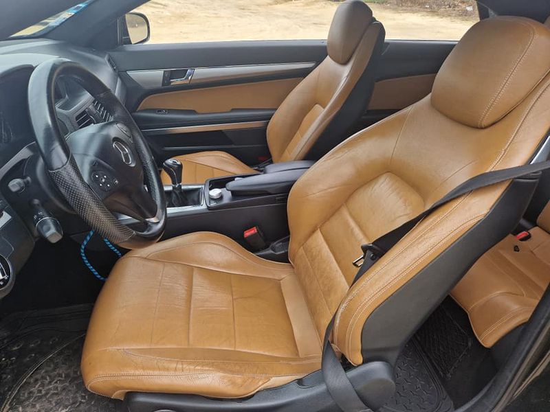 Mercedes-Benz E-Class • 2009 • 218,000 km 6