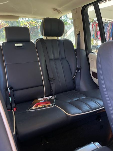 Land Rover Range Rover • 2011 • 154,000 km 5