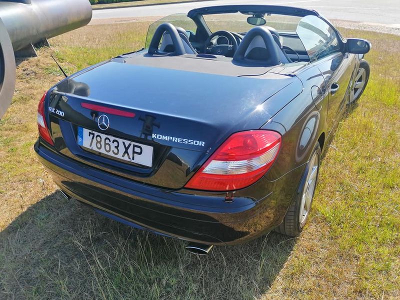 Mercedes-Benz SLK • 2004 • 60,000 km 5