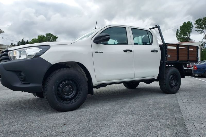 Toyota Hilux • 2019 • 14,000 km 3