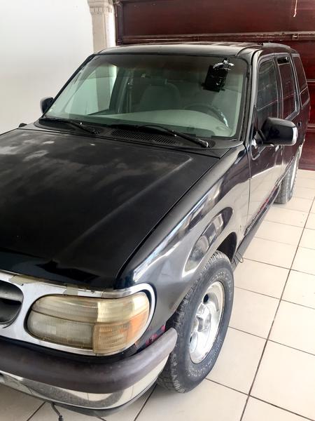 Ford Explorer • 1996 • 161,405 km 4