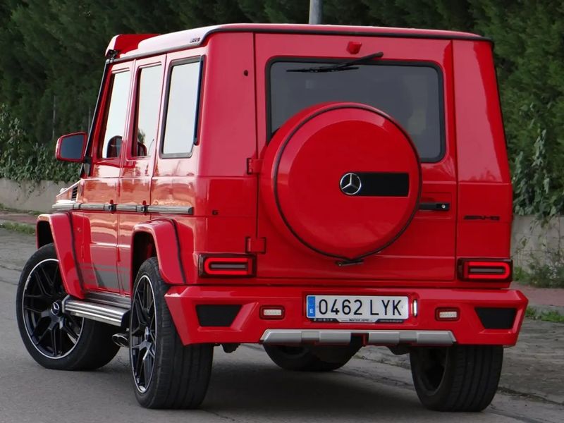 Mercedes-Benz G-Class • 2010 • 349,000 km 7
