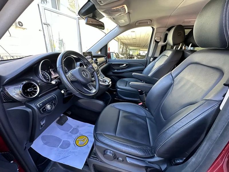 Mercedes-Benz 310 Van • 2020 • 54,000 km 8