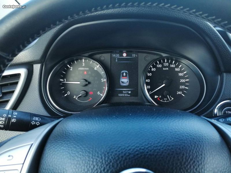 Nissan Qashqai • 2015 • 101,000 km 4