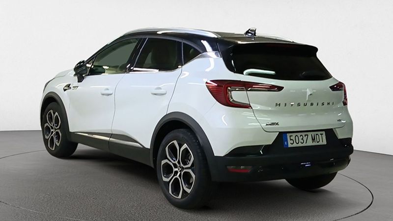 Mitsubishi ASX • 2023 • 10,012 km 4