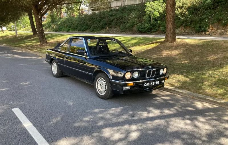 BMW 3 Series • 1987 • 179,500 km 1