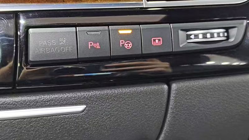 Audi A8 Long • 2015 • 84,288 km 15